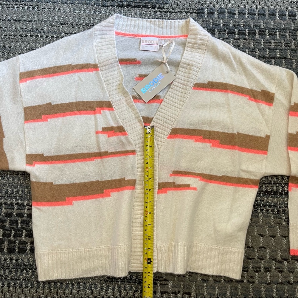NWT Brodie Cashmere Glitch Zebra Cardigan, Organic White, Camel, Coral, Size Med - Picture 6 of 11